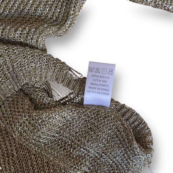 Gold Metallic Knit Top with 3/4 Sleeves - Shimmer & Shine Size Small - Picture 2 of 13